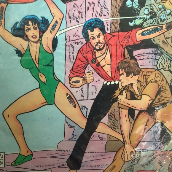 1976 The Six Million Dollar Man No.9 Comics - Picture 3 of 5